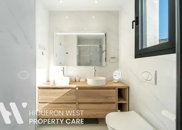 Lomas Higueron Collection - The Lomas Horizon By Hwpc Apartment