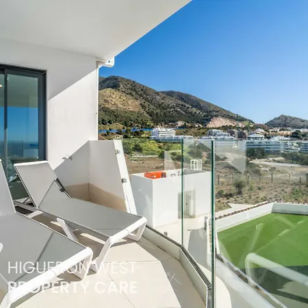 Lomas Higueron Collection - The Lomas Horizon By Hwpc